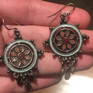 Luck brand silver peace sign earrings